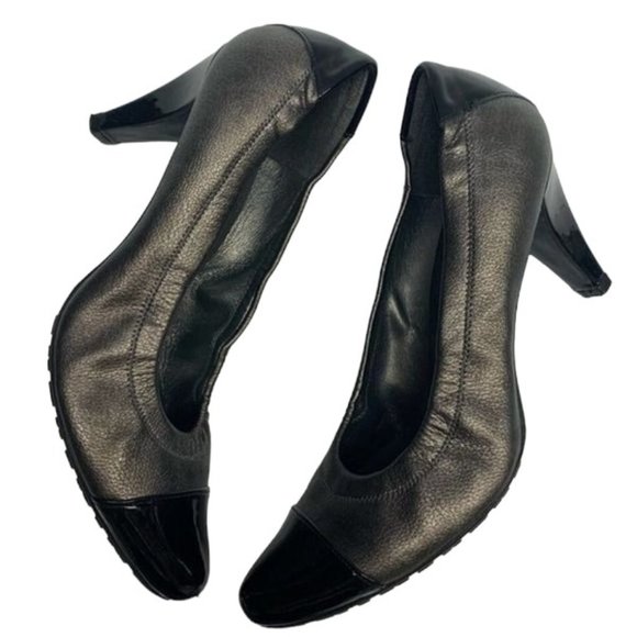 STUART‎ WEITZMAN Pewter leather Cap Toe Ballet Styled Pumps - Picture 9 of 12